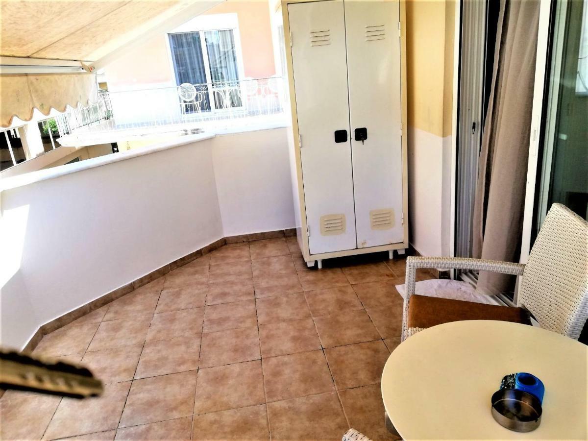 Kalamata Downtown Apartment エクステリア 写真
