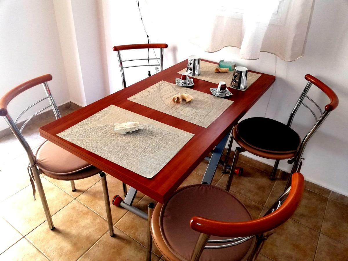 Kalamata Downtown Apartment エクステリア 写真
